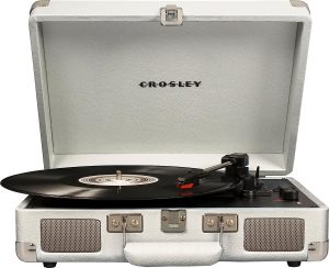 Crosley CR8005F-MT Cruiser Plus Vintage 3-Speed Bluetooth in/Out Suitcase Vinyl Account Player Turntable, Mint